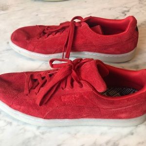 Puma Red Gum Bottom